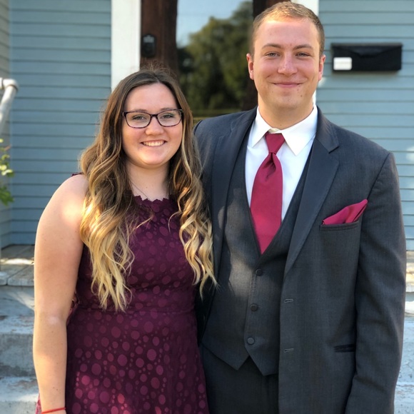 Meet your Posher, Zoe - Picture 1 of 1